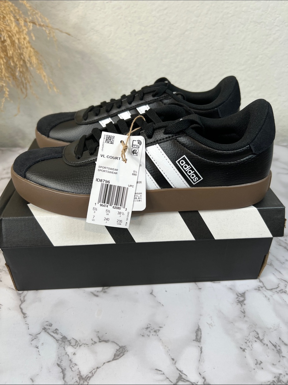 ADIDAS VL COURT BASE SHOES VARIOUS SIZES - Picture 3 of 11